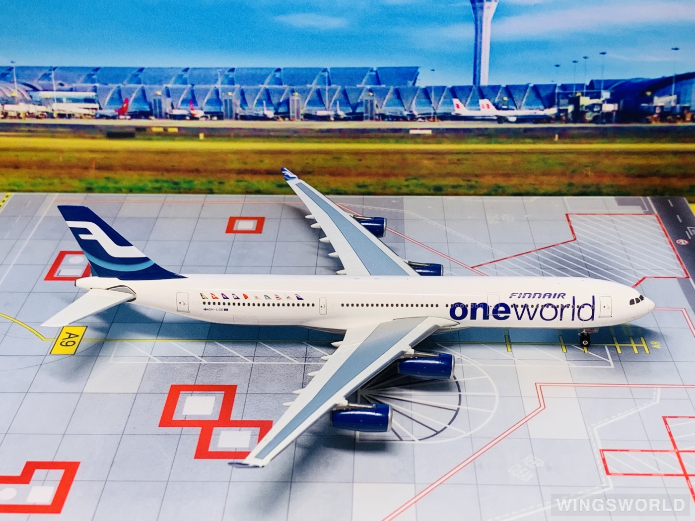 Phoenix 1:400 PH10530 Finnair 芬兰航空 Airbus A340-300 OH-LQE