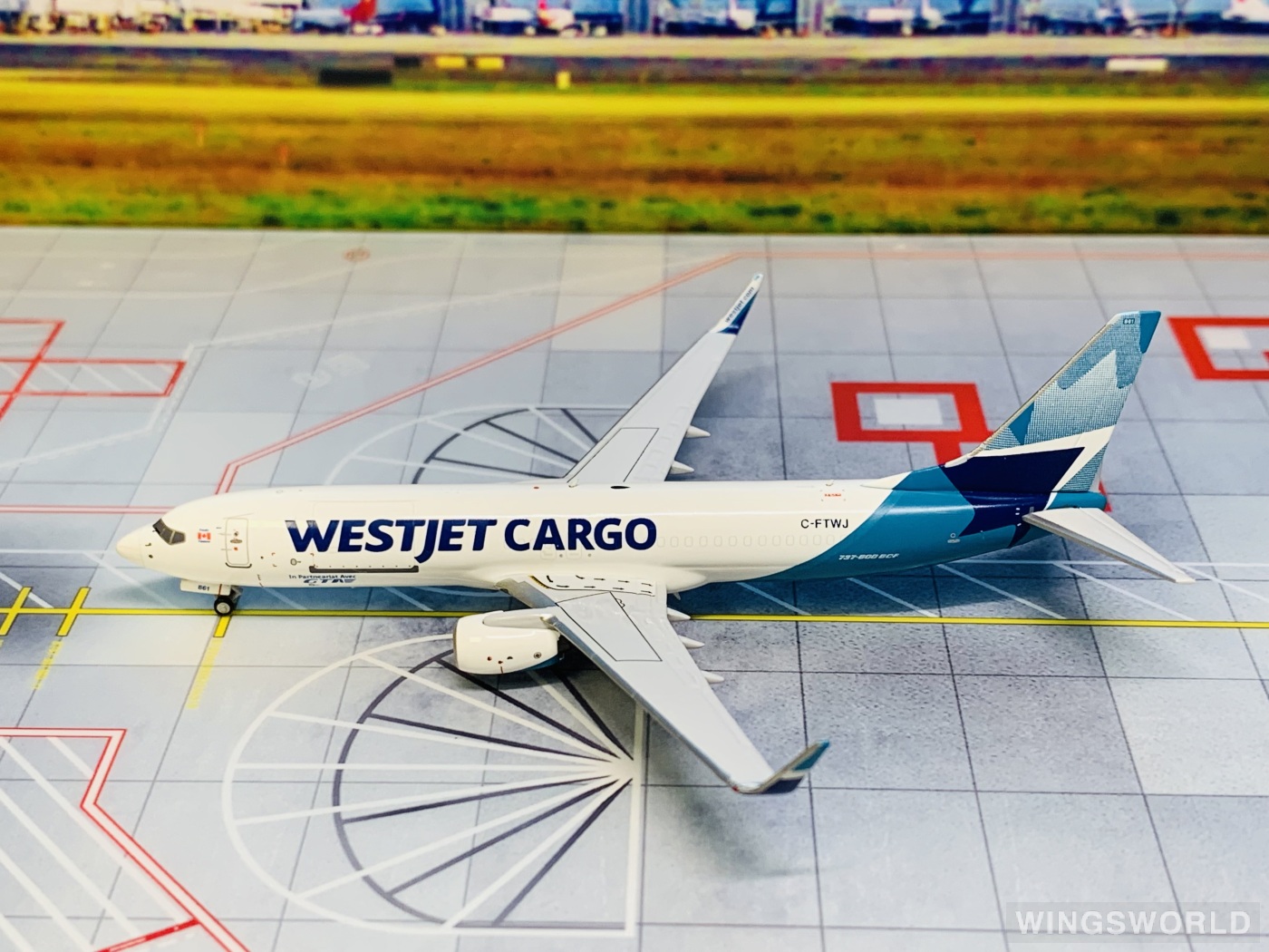 NGmodels 1:400 NG58135 WestJet 西捷航空 Boeing 737-800 C-FTWJ