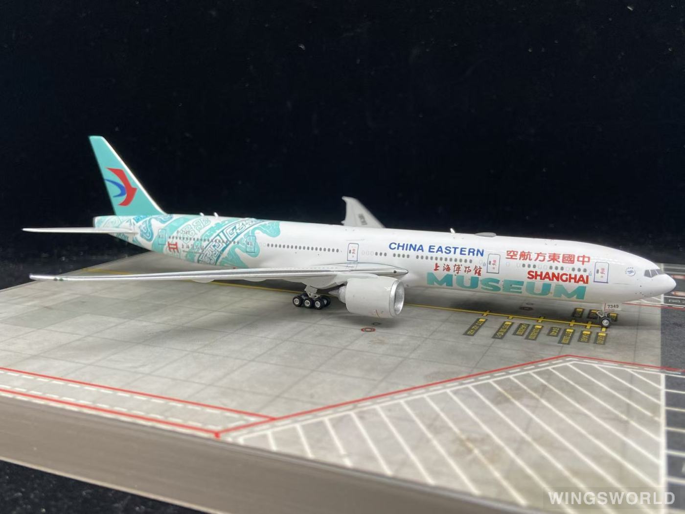 Phoenix 1:400 Boeing 777-300ER China Eastern 中国东方航空PH12011 B