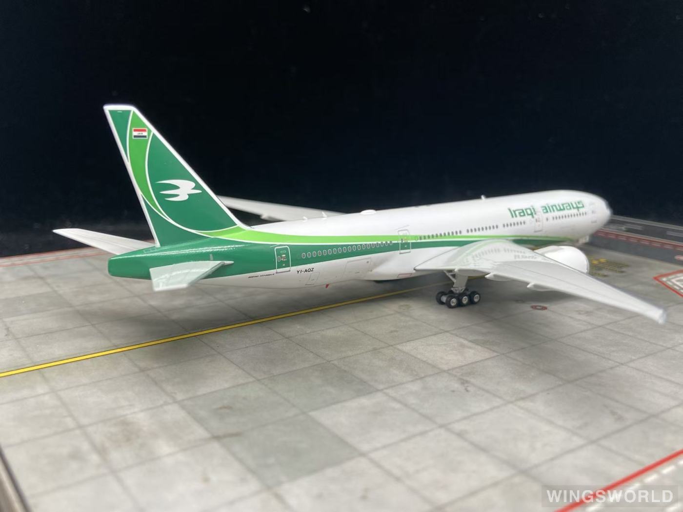 Phoenix 1:400 PH12028 Iraqi Airways 伊拉克航空 Boeing 777-200LR YI-AQZ