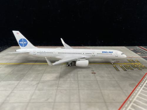 Hogan 1:200 Boeing 767-300ER ANA 全日空NH20046 JA619A Air Japan