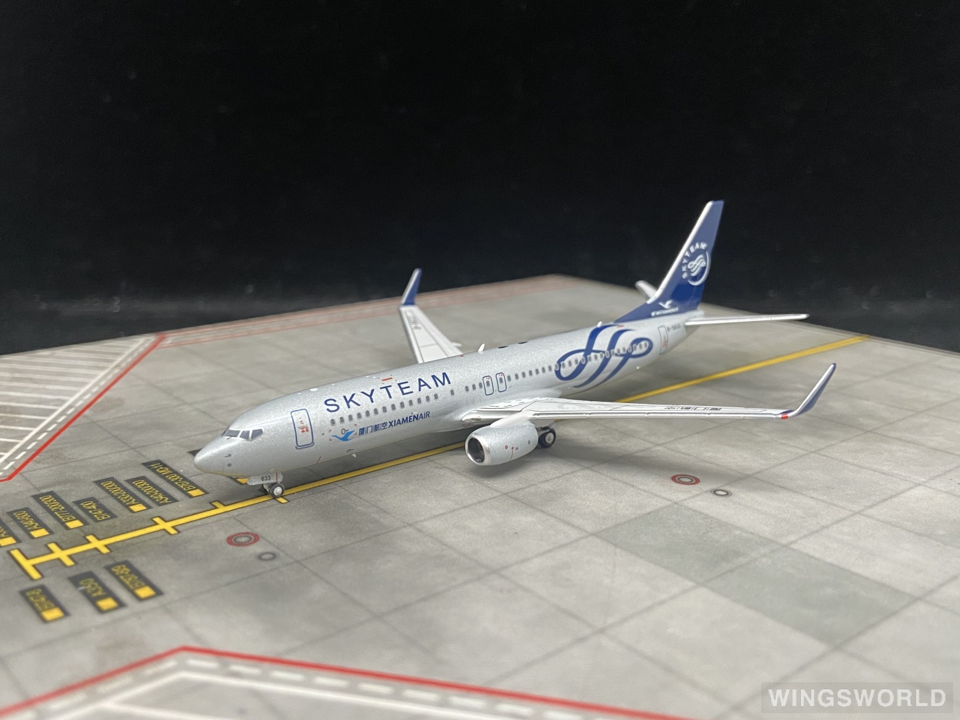 NGmodels 1:400 NG64150 XiamenAir 厦门航空 Boeing 737-800 B-5633
