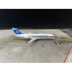 China Southern 中国南方航空 Comac C909 B-658Z  NG24064 NGmodels 1:400