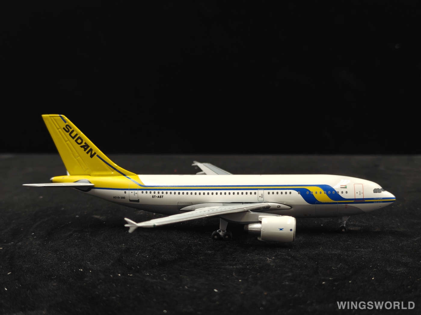 AeroClassics 1:400 AC419877 Sudan Airways 苏丹航空 Airbus A310-300 ST-AST