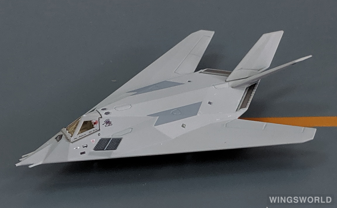 Hogan 1:200 HG6726 USAF 美国空军 Lockheed F-117 FSD-1